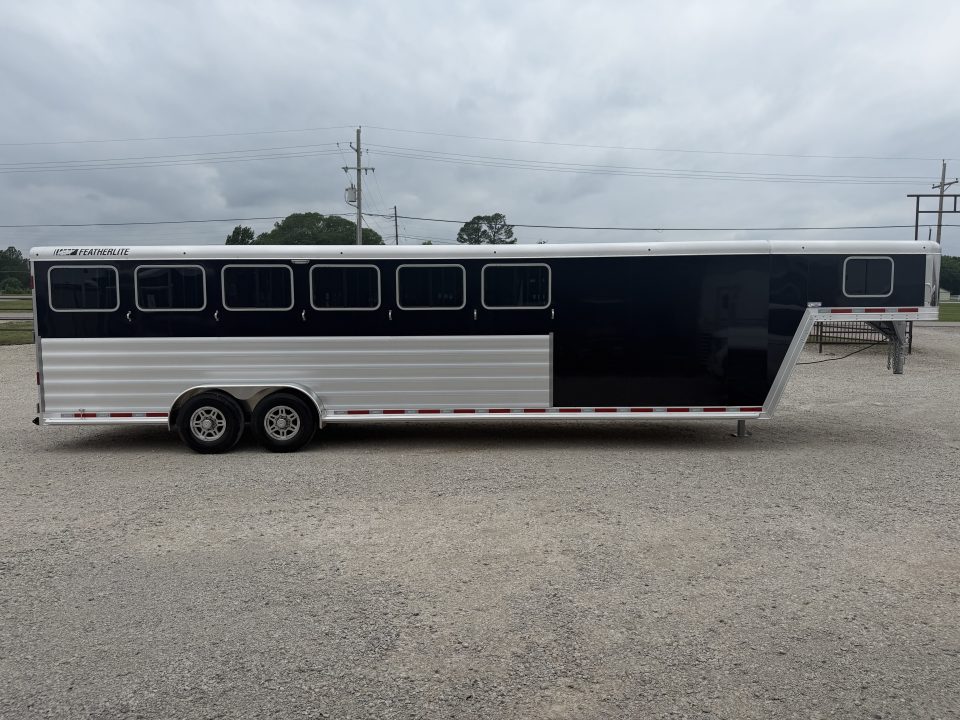 New 2026 Featherlite 6 Horse Gooseneck Horse Trailer