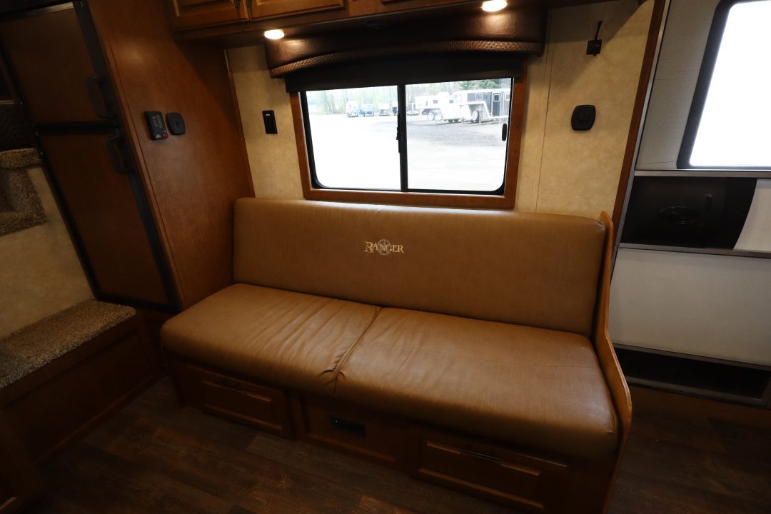 Used 2016 Bison Trailers 4 Horse LQ Trailer