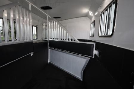 Used 2016 Bison Trailers 4 Horse LQ Trailer
