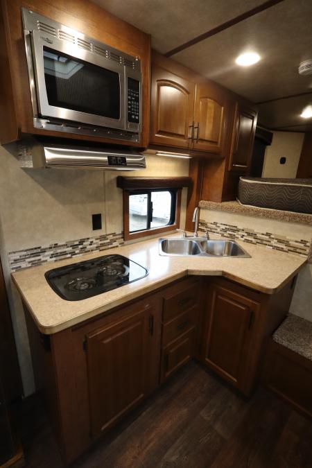Used 2016 Bison Trailers 4 Horse LQ Trailer