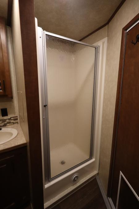 Used 2016 Bison Trailers 4 Horse LQ Trailer