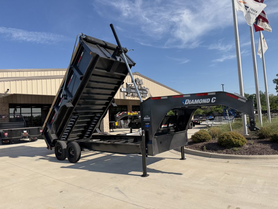 New 2026 Diamond C Trailers LPT210-GN-1632 Dump Trailer