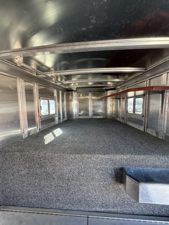 Used 1996 Featherlite 3 Horse Slant