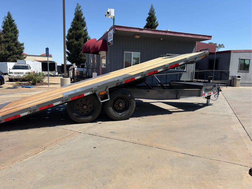 New 2026 Diamond C Trailers DET208L20X102 8.5FT X 20FT 18K GVW Equipment Trailer