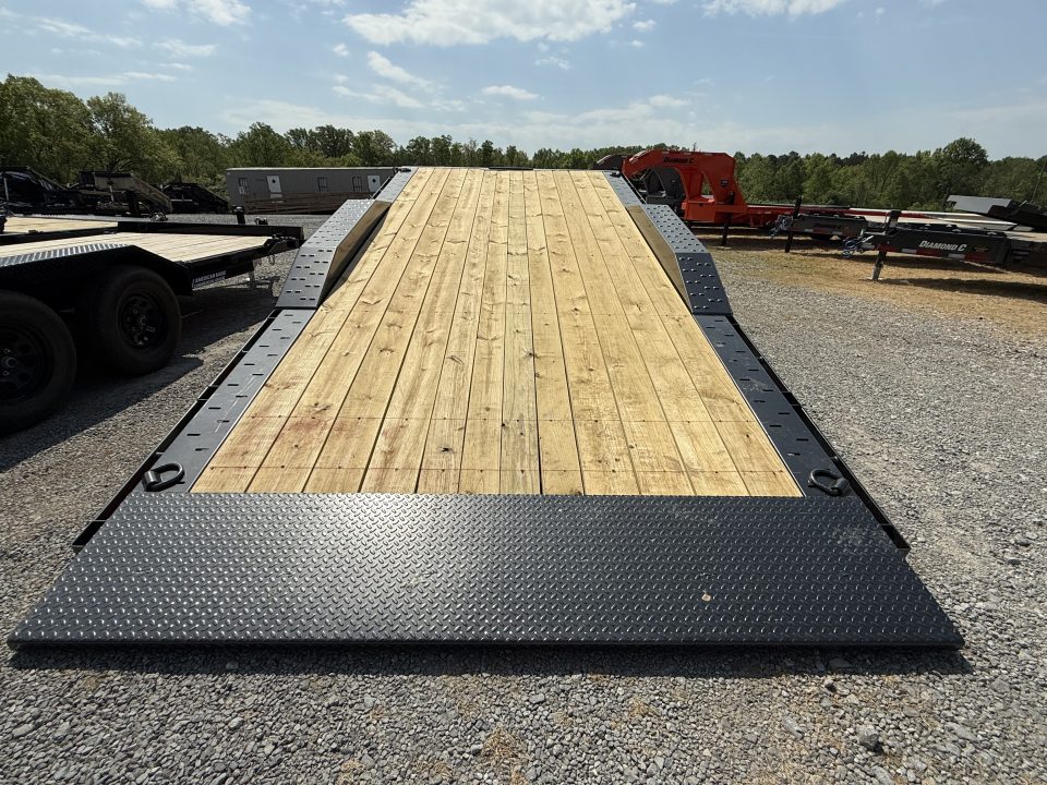 New 2026 Diamond C Trailers HXD 208 22’ Tilt Trailer, HYD JACK, WINCH PLATE BED ROLLER