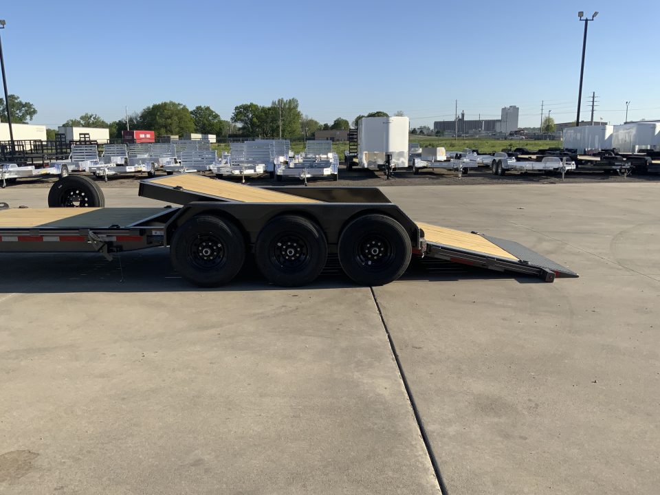 New 2026 Diamond C Trailers HDT 307 Tilt Trailer