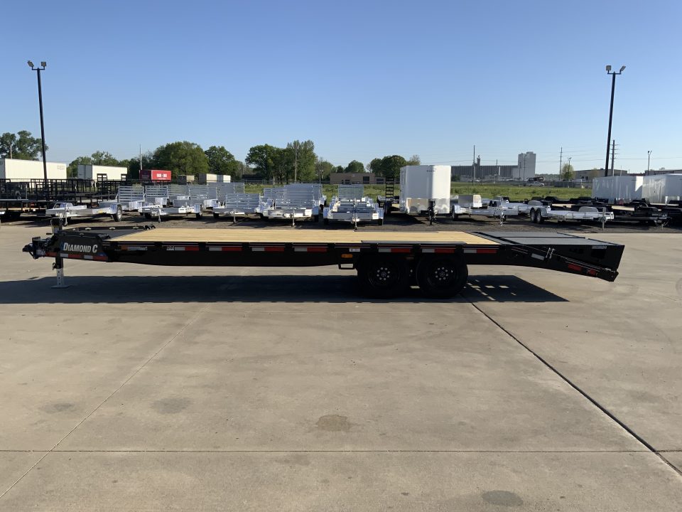 New 2026 Diamond C Trailers DEC 208 Deckover Trailer