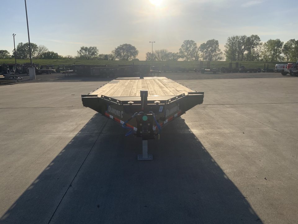 New 2026 Diamond C Trailers DEC 210 Deckover Trailer