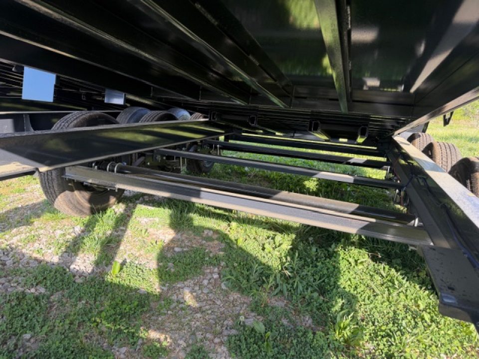 New Hillcrest Dump 7x16 21,000 GVWR 40" BP W/ HD Tube Ramps