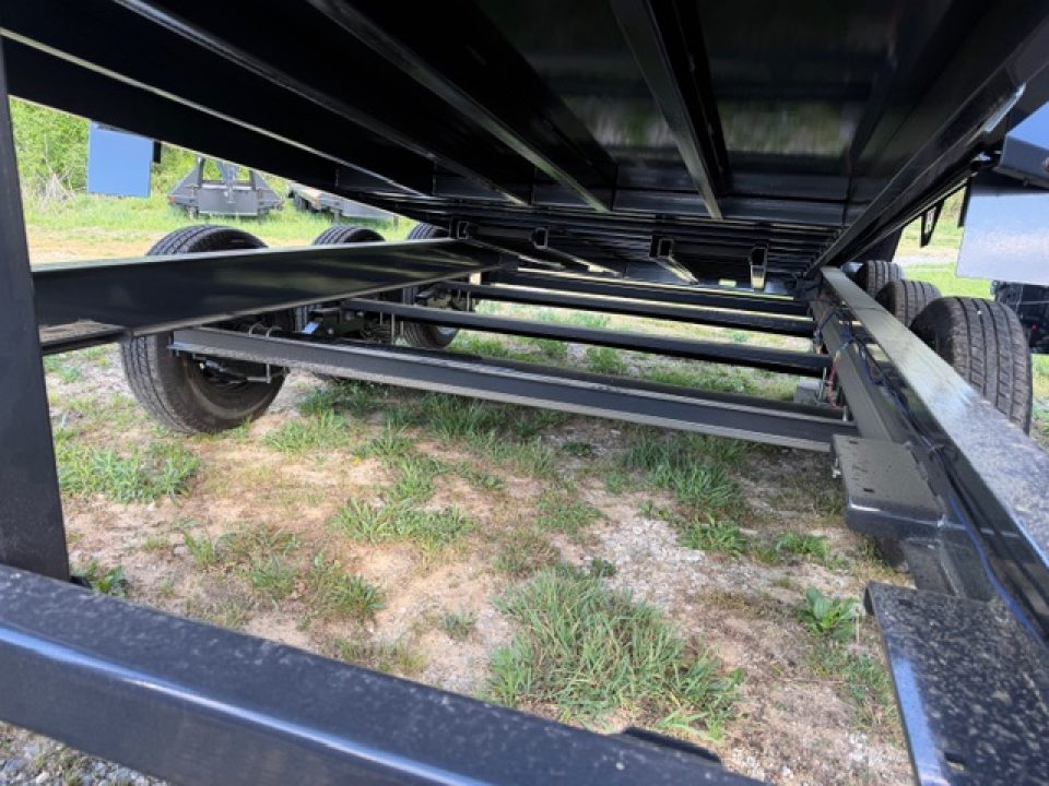 New Hillcrest Dump 7x16 21,000 GVWR 2' BP W/ HD Tube Ramps