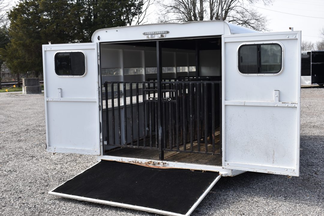 Used 2020 Jackson 16' 6 PEN BUMPER PULL Stock / Stock Combo Trailer