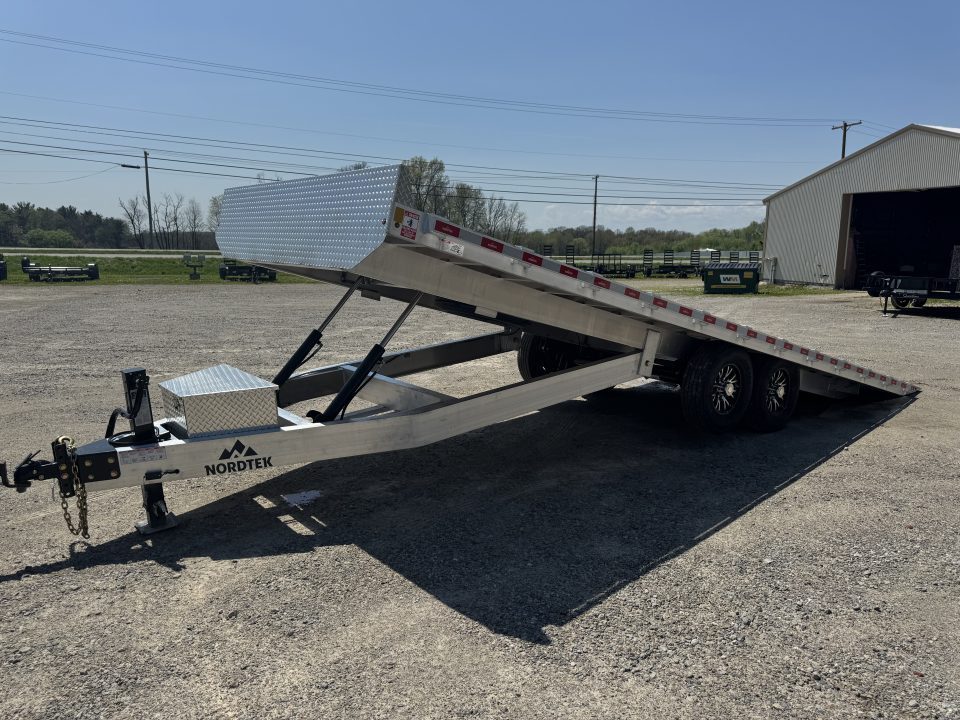 New 2026 Nordtek 102X24 Deckover Trailer 16K GVWR Hyd. Jack w/Remote