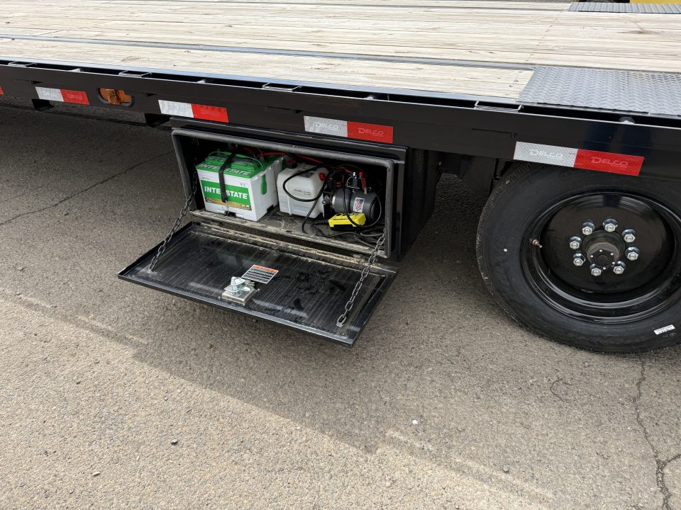New 2026 Delco Trailers F240 102"X40' Flatbed Trailer