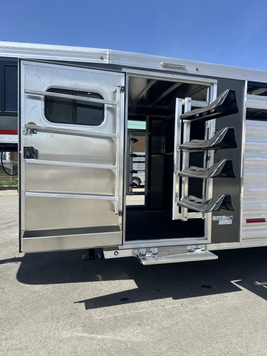 New 2026 Logan 26' Stock Combo w/ Dual Man Doors