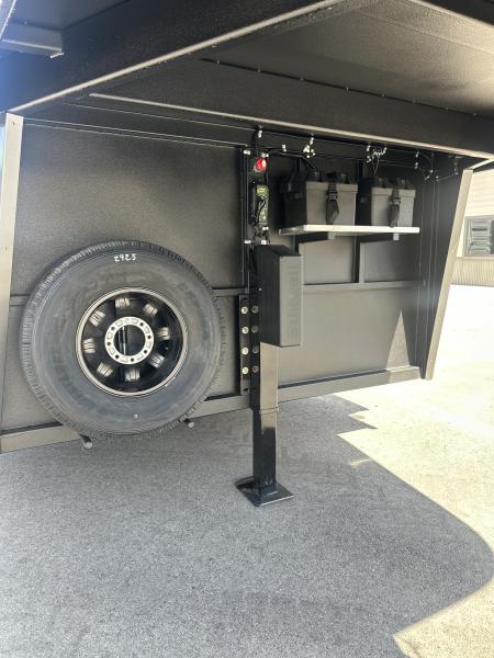 New 2026 Logan 26' Stock Combo w/ Dual Man Doors