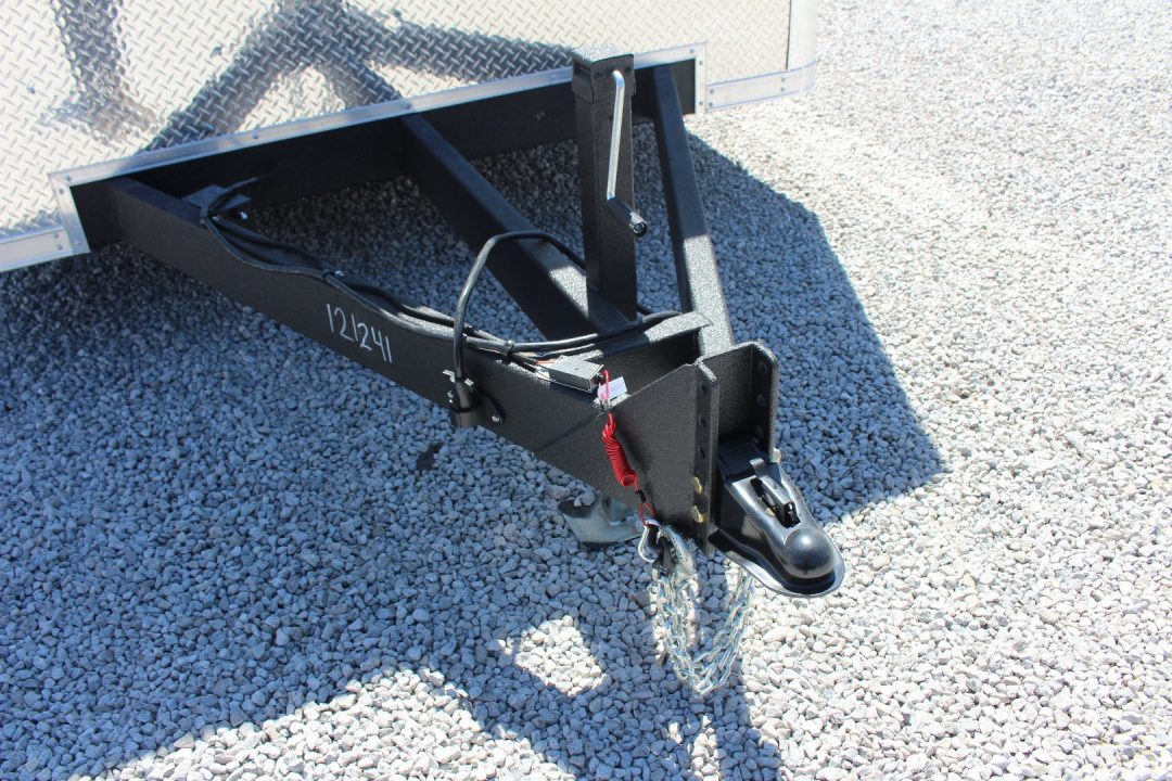 New 2026 Darkhorse Cargo DWRK 8.5' x 18' Flat Front Enclosed Cargo Trailer - Ramp Door - 9990#