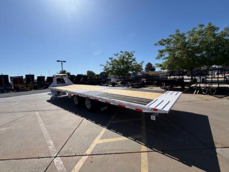 New 2026 Diamond C Trailers FMAX212L32X102HDT 8.5FT X 32FT 25.9K GVW Equipment Trailer