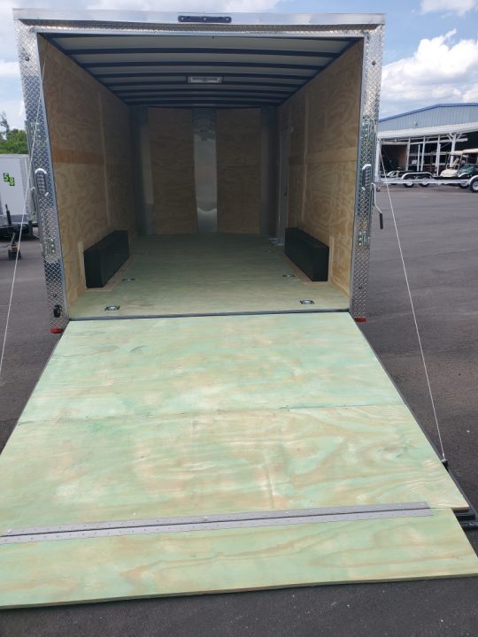 New 2026 Arising 8.5X16 TANDEM AXLE 10000 LB GVWR Cargo / Enclosed Trailer WITH 5200 LB AXLES, 7FT INTERIOR HEIGHT, 8 D RINGS, RAMP FLAP,.080 POLYCORE EXTERIOR, 1 PIECE ALUMINUM ROOF SIDE DOOR STEP AND BARLOCK