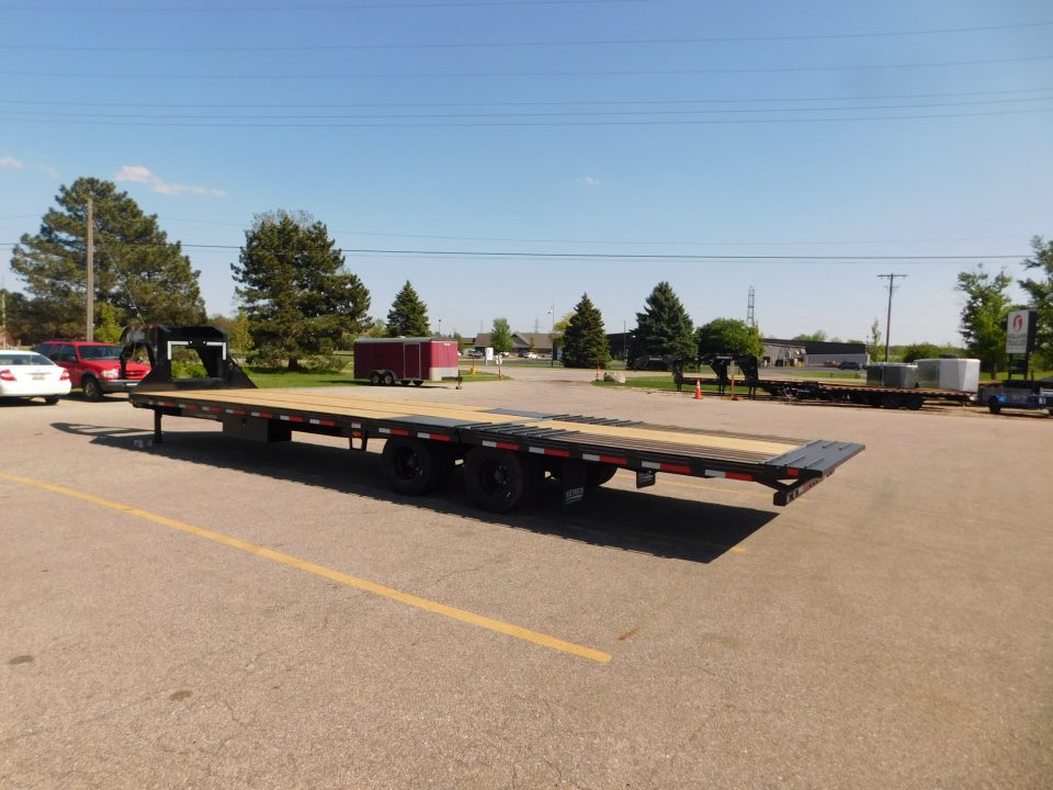 New 2026 Diamond C Trailers FMAX212 35x102 HDT Gooseneck Bodies