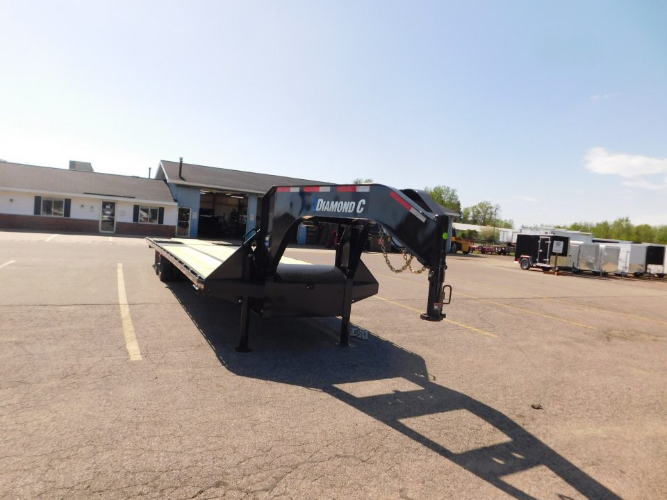 New 2026 Diamond C Trailers FMAX212 35x102 HDT Gooseneck Bodies