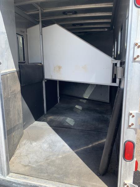 Used 2006 Kiefer Manufacturing 4H GN SLIDE OUT Horse Trailer