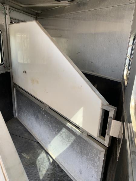 Used 2006 Kiefer Manufacturing 4H GN SLIDE OUT Horse Trailer