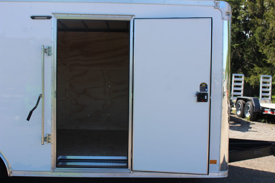New 2026 Darkhorse Cargo DWRK 8.5' x 20' Flat Front Enclosed Cargo Trailer - Ramp Door - 9990#