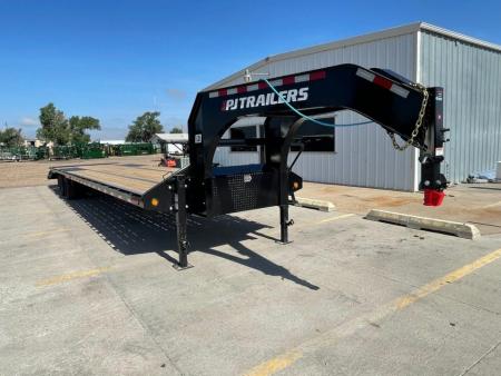 New 2026 PJ Trailers LD402 40' x 102  Hydraulic Brakes Flatbed Trailer