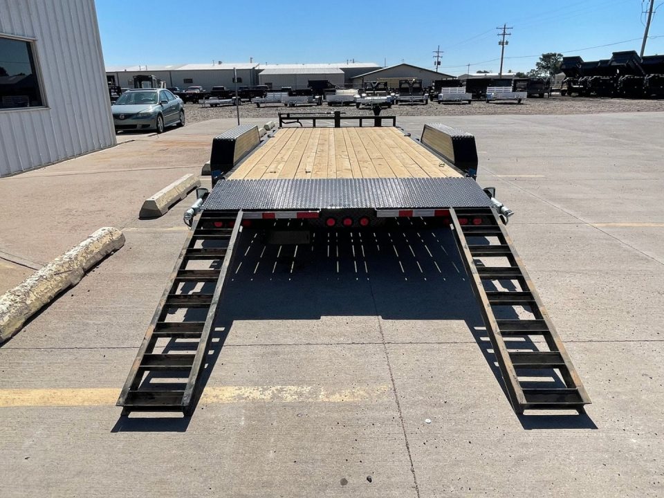 New 2026 PJ Trailers 20' X 83" Car Hauler CC202