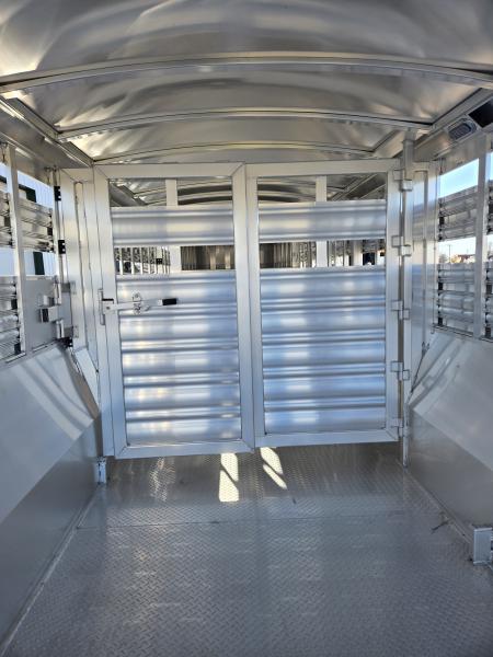 New 2026 Platinum Coach 28' Stock Trailer