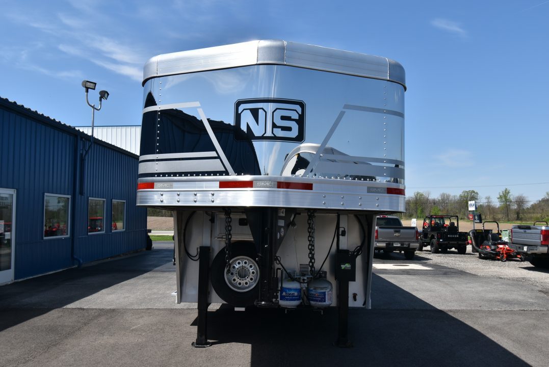 Used 2023 SMC Laramie Horse Trailer