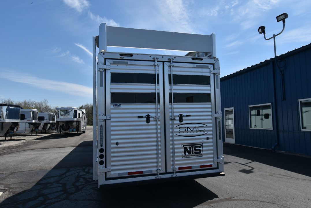 Used 2023 SMC Laramie Horse Trailer