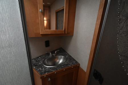 Used 2023 SMC Laramie Horse Trailer