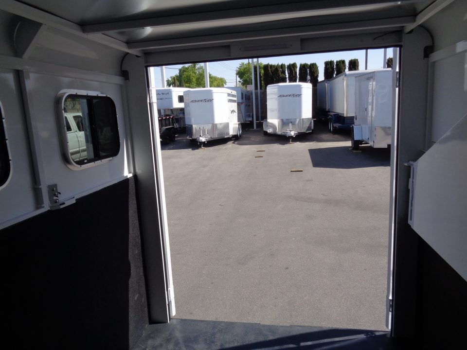 New 2027 Trails West *ADV MX II 2H * ADVENTURE MX II 2-Horse Slant Load Horse Trailer