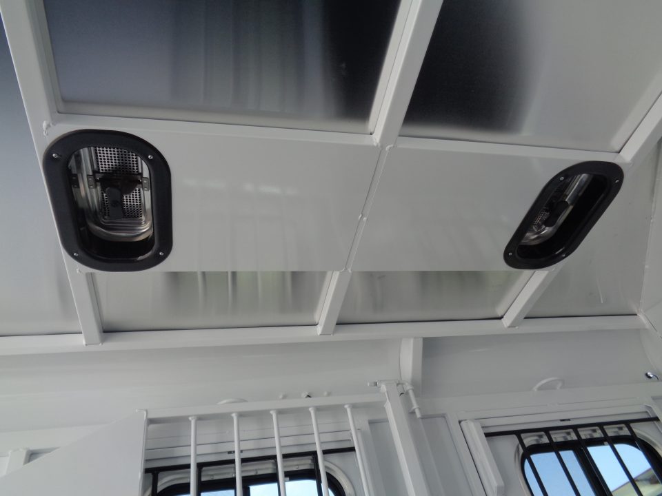 New 2027 Trails West *ADV MX II 2H * ADVENTURE MX II 2-Horse Slant Load Horse Trailer