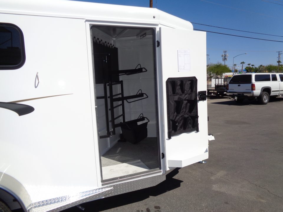 New 2027 Trails West *ADV MX II 3H * ADVENTURE MX II 3-Horse Slant Load Horse Trailer