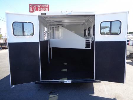 New 2027 Trails West *ADV MX II 3H * ADVENTURE MX II 3-Horse Slant Load Horse Trailer