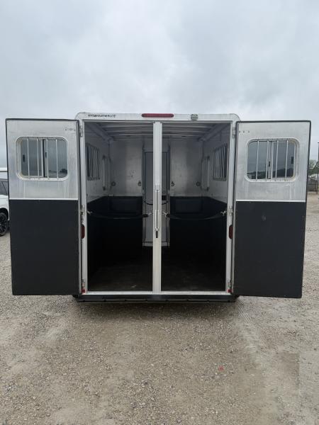 Used 2006 Featherlite 2 Horse Bumper Pull Horse Trailer