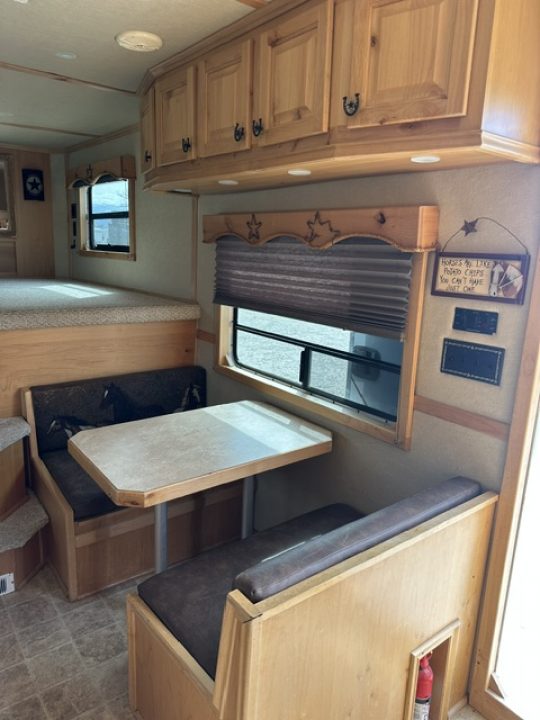 Used 2006 Kiefer 4 Horse Living Quarter