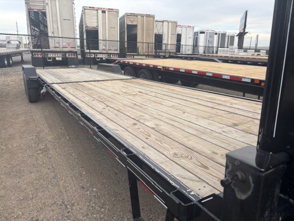 Used 2024 Titan Trailer 30' TILT Tilt Trailer