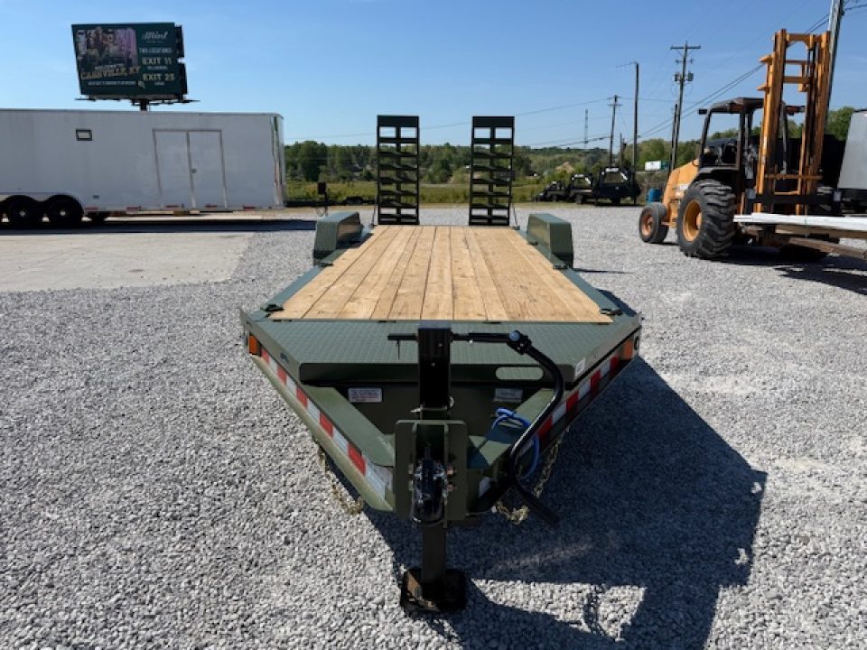 New Load Trail Equipment 83x20 14K Army Green