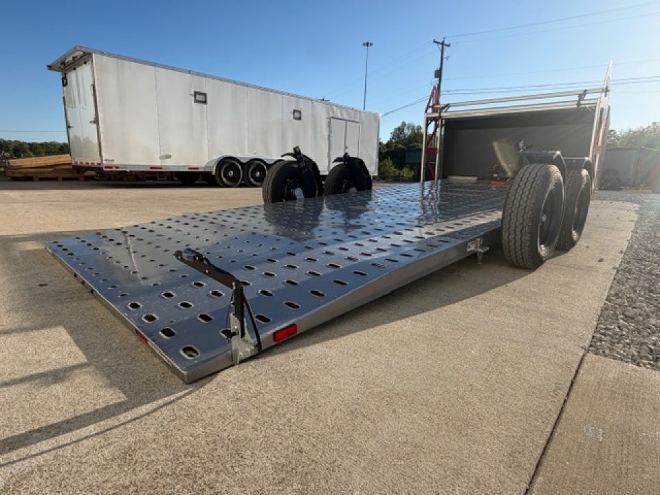 New Futura SHIFTR 8000- Hydraulic Lowering Trailer