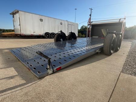 New Futura SHIFTR 8000- Hydraulic Lowering Trailer