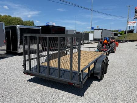 New Lamar Utility 83x18 7k W/ Dovetail & SQ Tube Top Rail