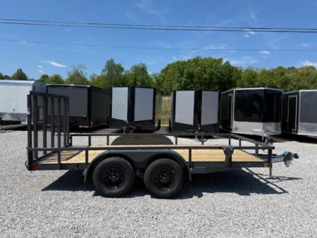 New Lamar Utility 83x14 7k w/ Single Brake & SQ Tube Top Rail