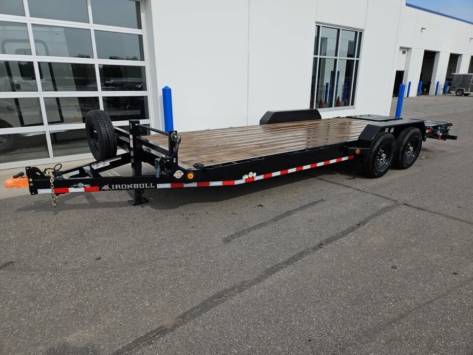 New ETB 83X20 (17+3) 14K EQUIPMENT TRAILER W/JUMBO RAMPS-BLACK