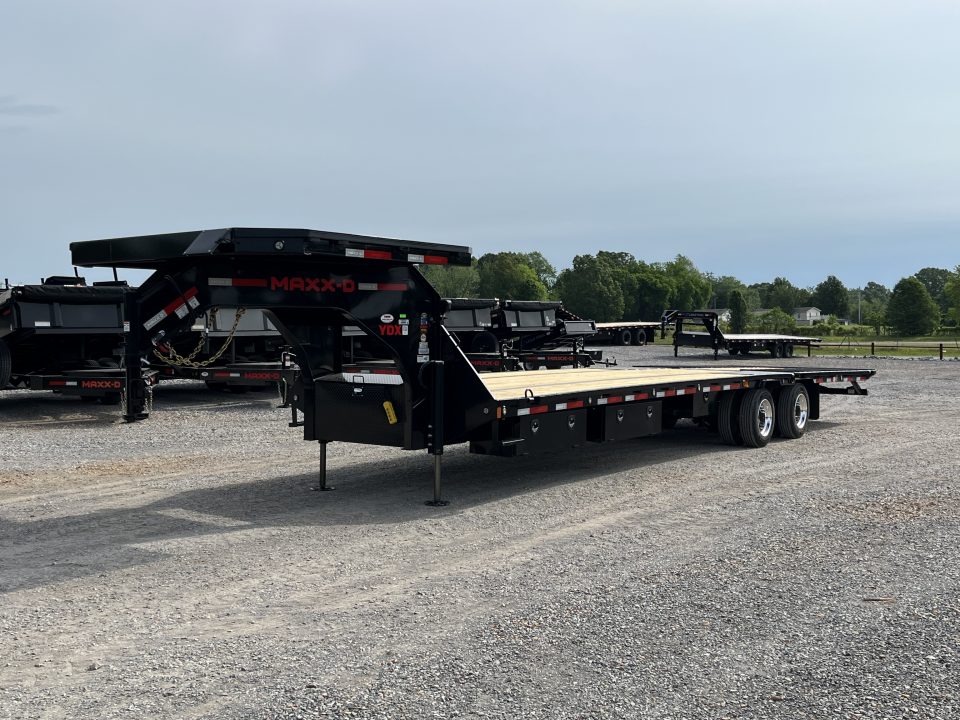 New 2026 MAXXD Hydraulic Dovetail Gooseneck Trailer | 34' x 102' 30K GVWR