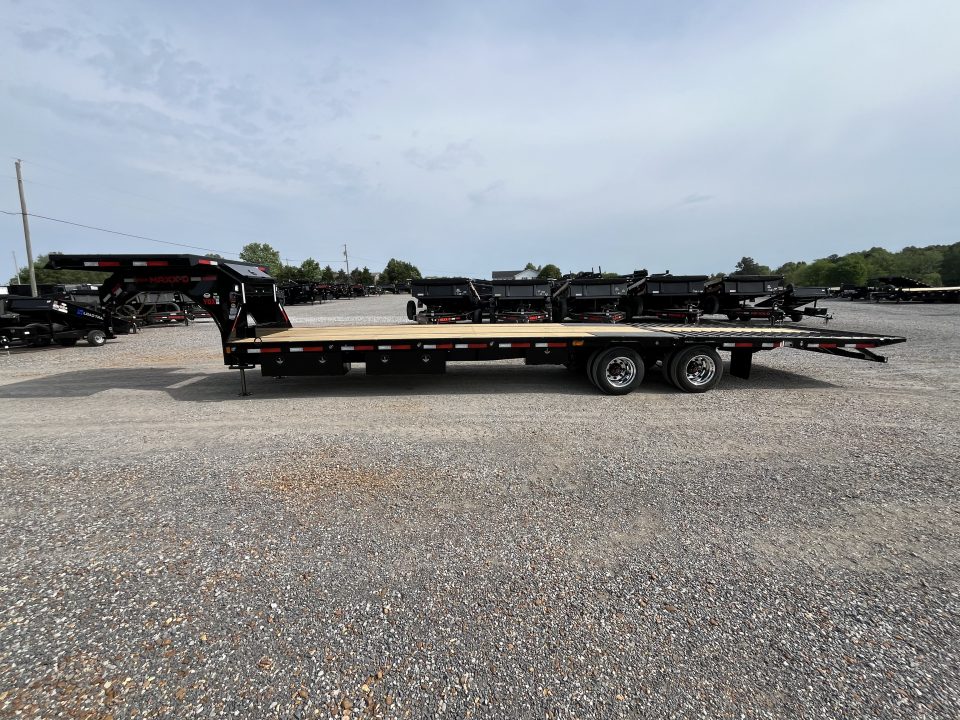 New 2026 MAXXD Hydraulic Dovetail Gooseneck Trailer | 34' x 102' 30K GVWR