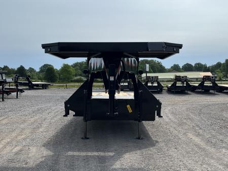 New 2026 MAXXD Hydraulic Dovetail Gooseneck Trailer | 34' x 102' 30K GVWR