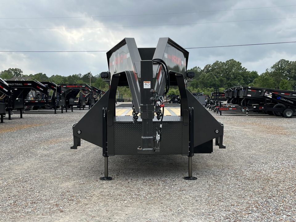 New 2026 MAXXD Hydraulic Dovetail Gooseneck Trailer | 102" x 36' | 40K GVWR